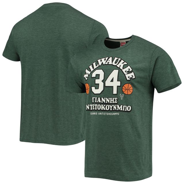 T-shirt Tri-Blend grec des Milwaukee Bucks Hommage Giannis Antetokounmpo vert chasseur pour homme