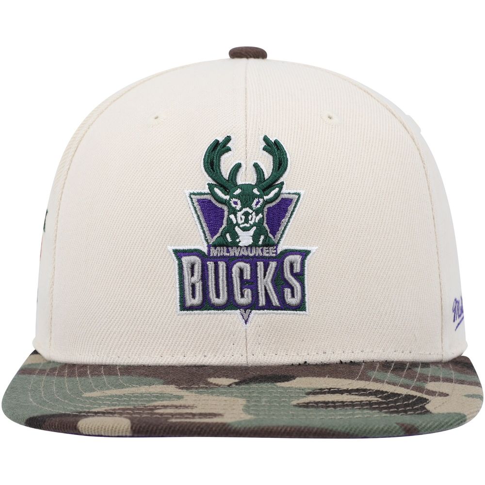 Men's Mitchell & Ness Cream/Camo Milwaukee Bucks Hardwood Classics 40th Anniversary Off White Camo Fitted Hat