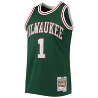 Men's Mitchell & Ness Oscar Robertson Green Milwaukee Bucks 1996/97 Hardwood Classics NBA 75th Anniversary Diamond Swingman Jersey