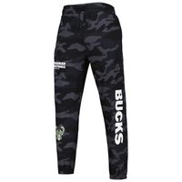 Men's New Era Black/Camo Milwaukee Bucks Tonal Joggers