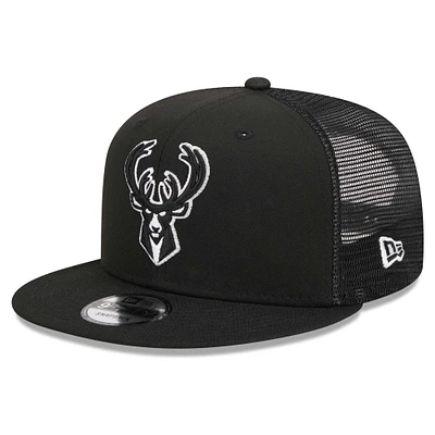 Casquette de camionneur à visière snapback Milwaukee Bucks 9FIFTY New Era noire pour homme