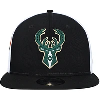 Men's New Era Black Milwaukee Bucks Pop Panels 9FIFTY Snapback Hat