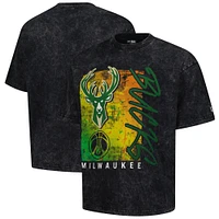 T-shirt délavé enzymatique Milwaukee Bucks Sport Classics de New Era pour homme, noir