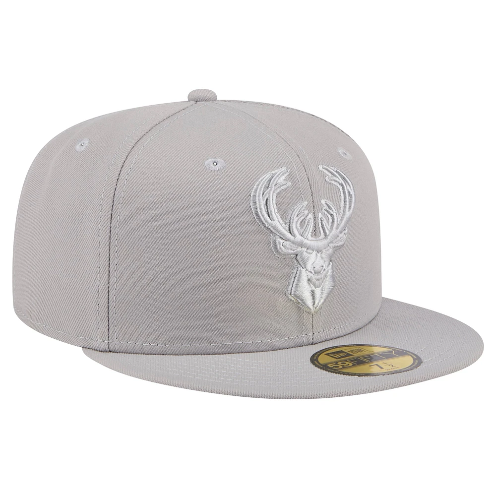 Casquette ajustée 59FIFTY Milwaukee Bucks de New Era pour homme, gris