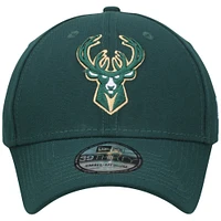 Men's New Era Green Milwaukee Bucks Team Classic 39THIRTY Flex Hat