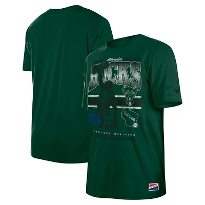 T-shirt oversize délavé aux enzymes Milwaukee Bucks Hunter Green New Era pour homme