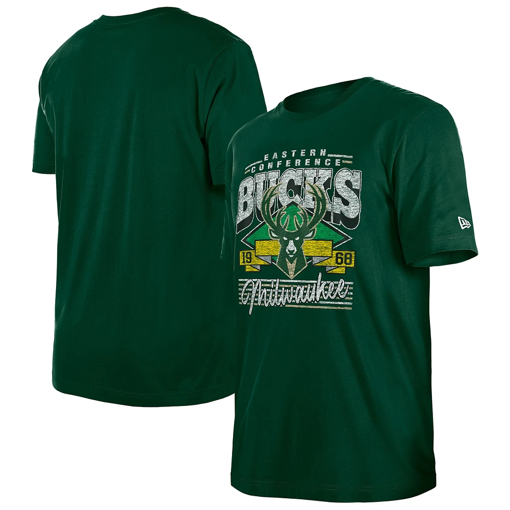 T-shirt Sport Classics Milwaukee Bucks Hunter Green de New Era pour homme