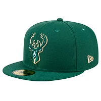 Men's New Era Hunter Green Milwaukee Bucks Throwback Pennant 59FIFTY Fitted Hat