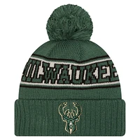 Bonnet en tricot à revers rétro Milwaukee Bucks Hunter Green New Era pour homme avec pompon