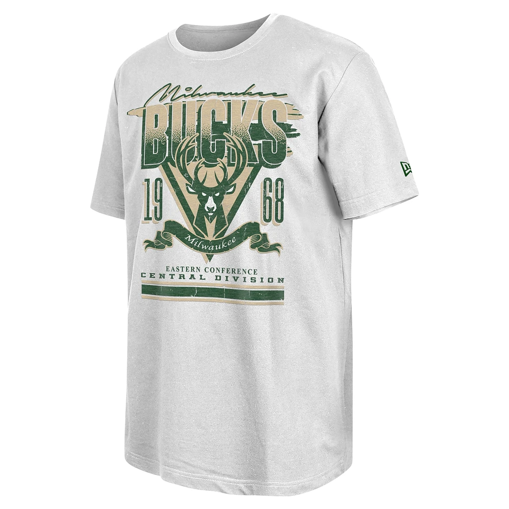 Men's New Era White Milwaukee Bucks Sport Classics Oversized T-Shirt