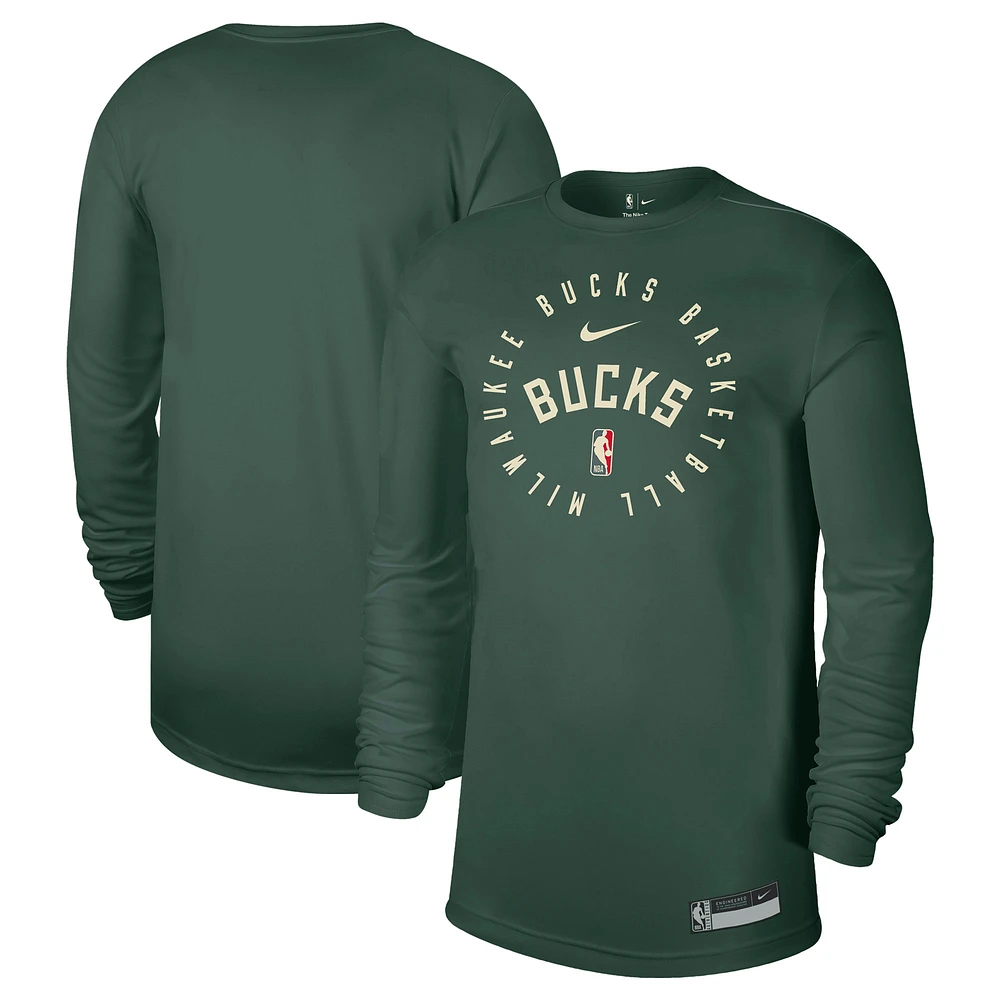 T-shirt à manches longues Nike Hunter Green Milwaukee Bucks 2024/25 Legend On-Court Practice pour homme