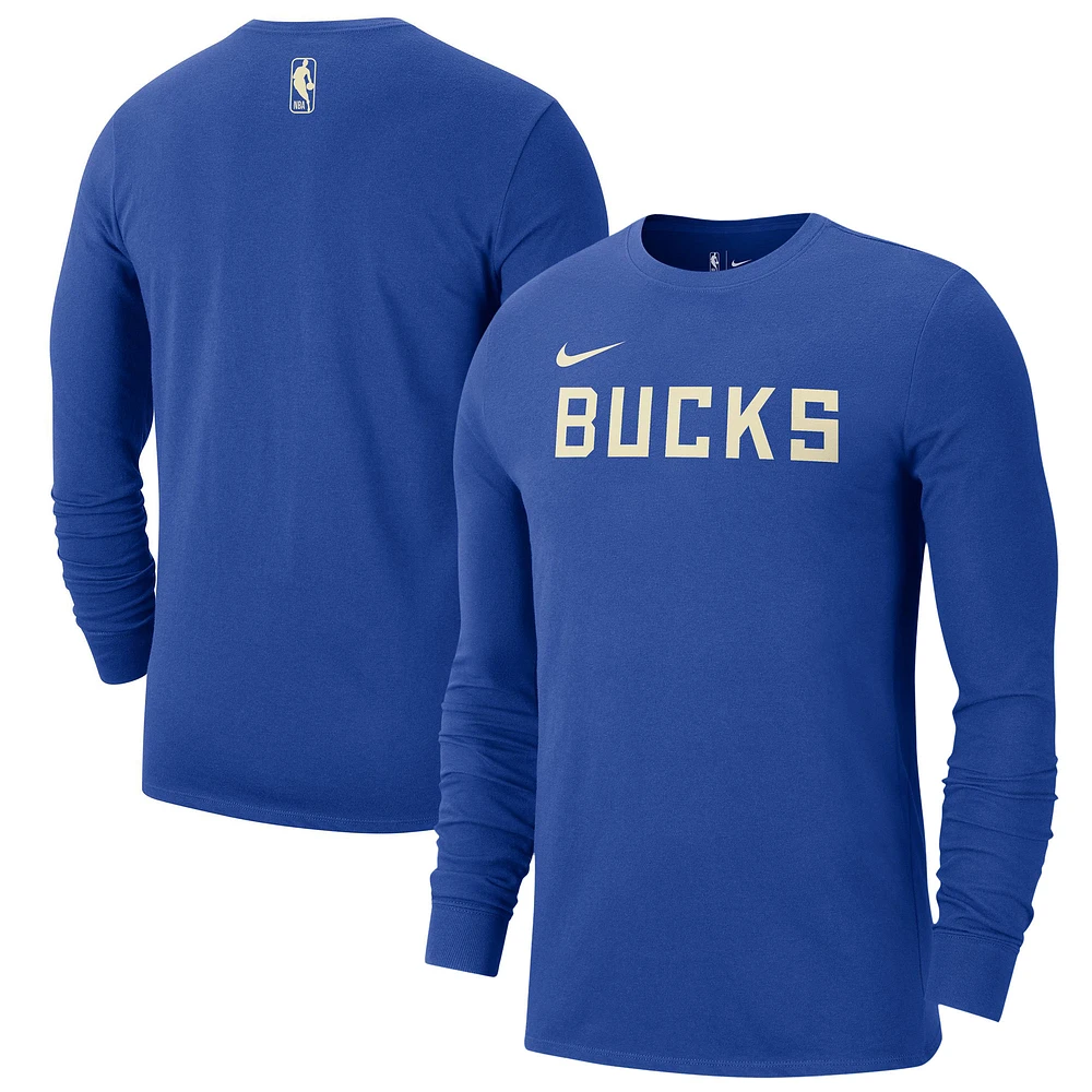 T-shirt à manches longues Nike Royal Milwaukee Bucks City Edition Essential Logo pour homme 2024/25