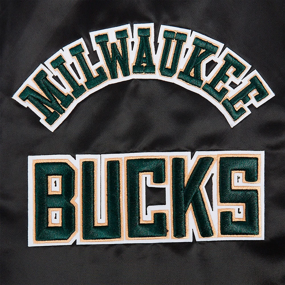 Veste à boutons-pression en satin sublimé Pro Standard noire Milwaukee Bucks pour homme