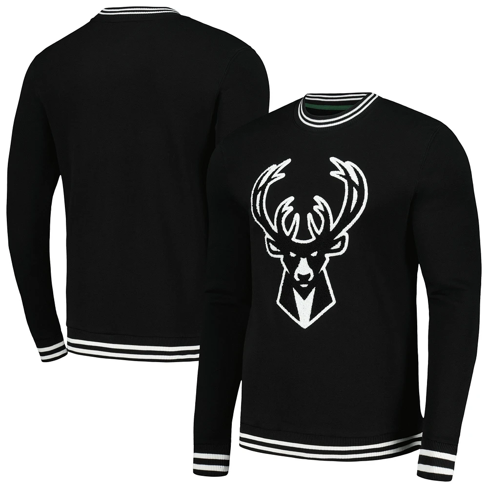 Sweat-shirt noir Stadium Essentials pour hommes Milwaukee Bucks Club Level