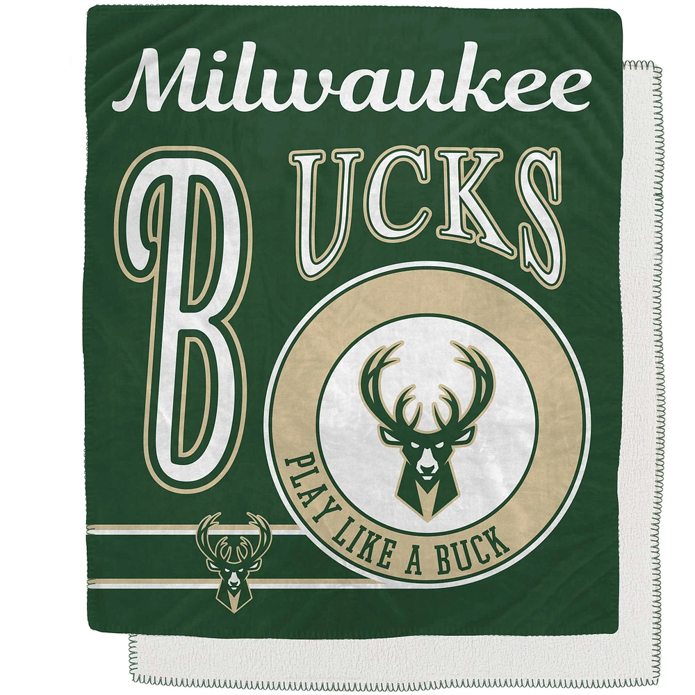 Couverture Sherpa en flanelle polaire avec emblème rétro Milwaukee Bucks 50 po x 60 po