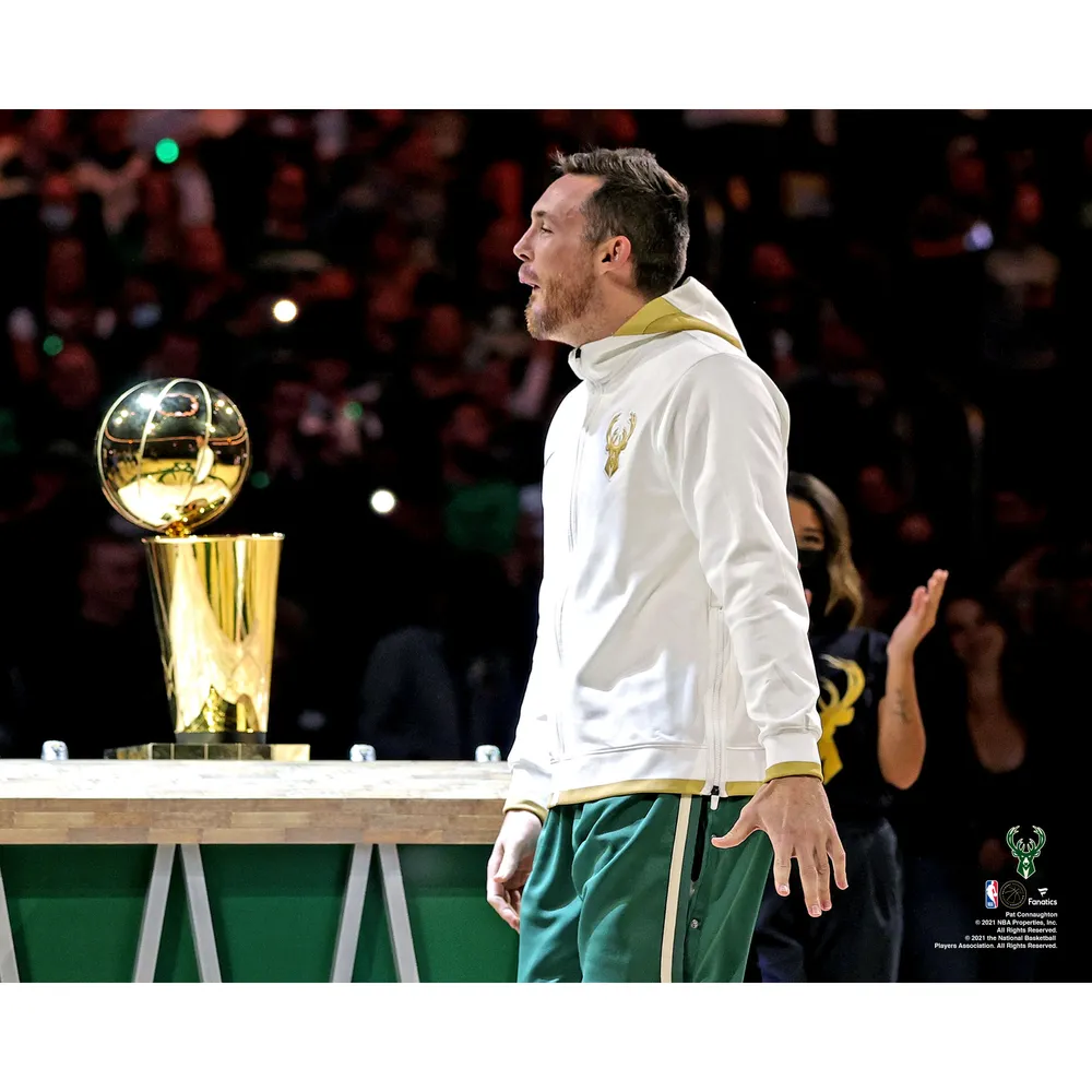 Lids Pat Connaughton Milwaukee Bucks Fanatics Authentic Unsigned 2021 NBA  Finals Champion Ring Ceremony Photograph