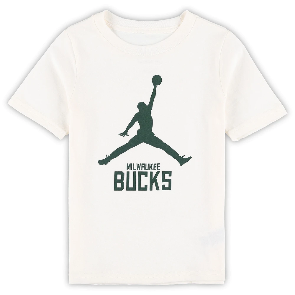 Jordan Brand Cream Milwaukee Bucks T-shirt essentiel Jumpman pour enfants d'âge préscolaire