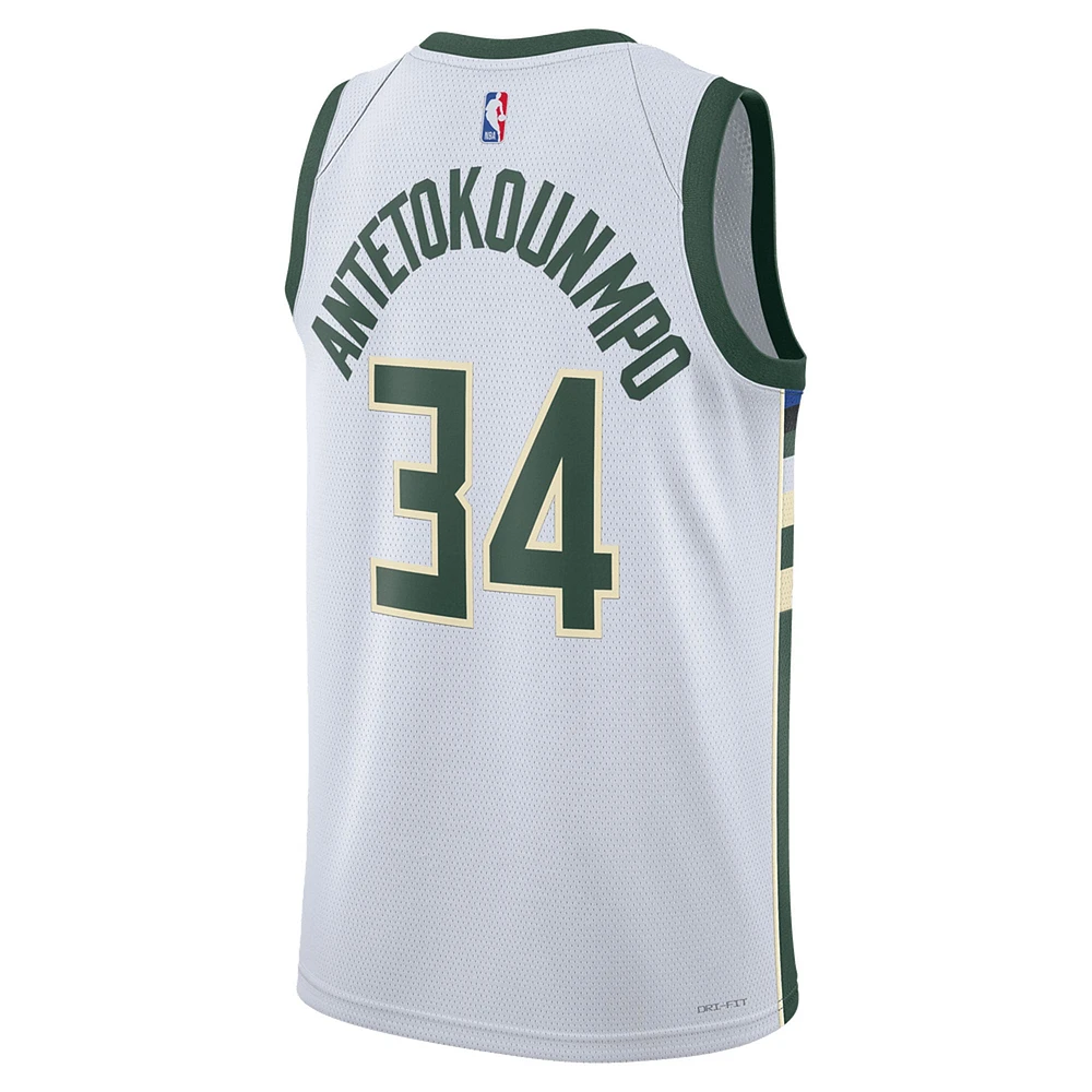 Unisexe Nike Giannis Antetokounmpo Blanc Milwaukee Bucks Swingman Jersey - Association Edition