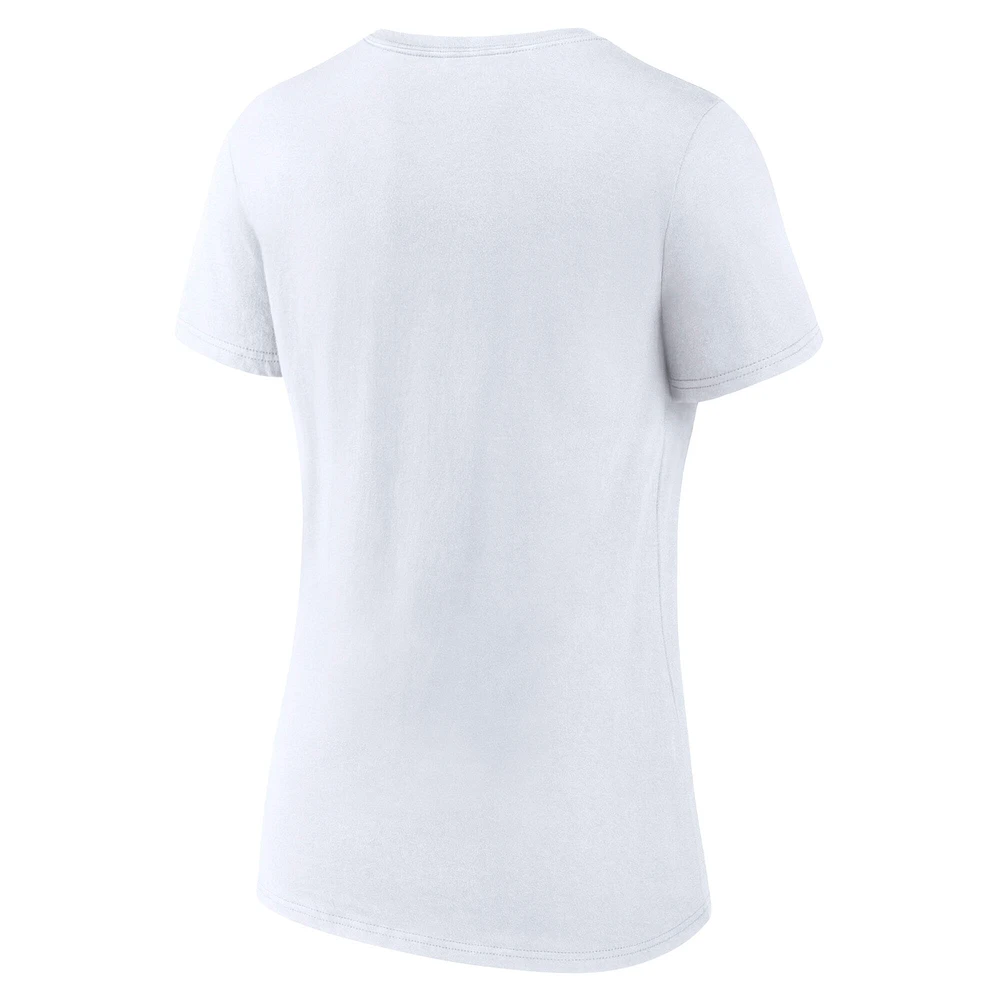 T-shirt à col en V blanc Milwaukee Bucks Fanatics pour femme