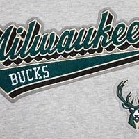 Sweat à capuche court Pro Standard Heather Grey Milwaukee Bucks Script Tail pour femmes