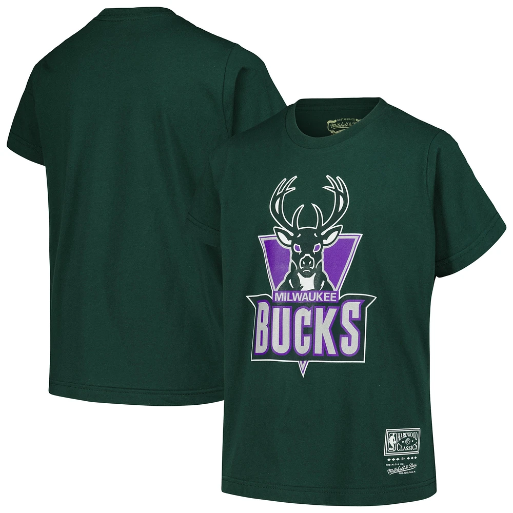 T-shirt avec logo rétro Mitchell & Ness Hunter Green Milwaukee Bucks Hardwood Classics pour jeunes