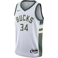 Maillot Nike Swingman Giannis Antetokounmpo blanc pour jeunes des Milwaukee Bucks - Édition Association