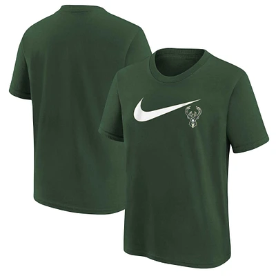 T-shirt Nike Hunter Green Milwaukee Bucks Swoosh pour jeunes