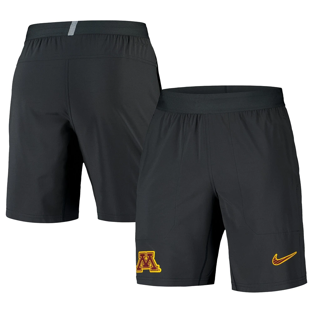 Men's Nike Anthracite Minnesota Golden Gophers 2024/25 Sideline Performance Woven Shorts