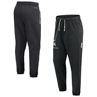 Men's Nike Black Minnesota Golden Gophers Travel Performance Pants