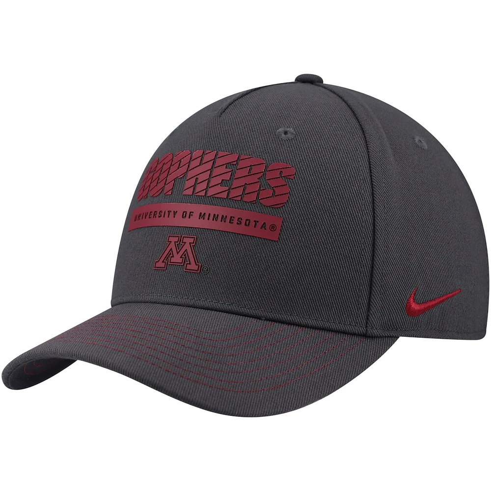 Casquette réglable Nike Charcoal Minnesota Golden Gophers 2024 Sideline Rise Performance pour homme