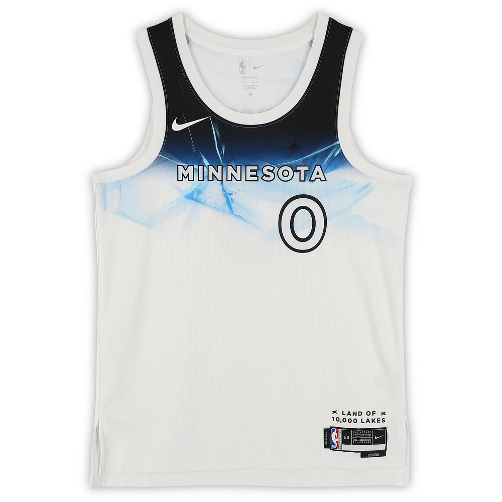Maillot Swingman Nike City Edition 2024-25 blanc dédicacé par Donte DiVincenzo des Minnesota Timberwolves avec inscriptions « Big Ragu » et « Can't Knock the Hustle