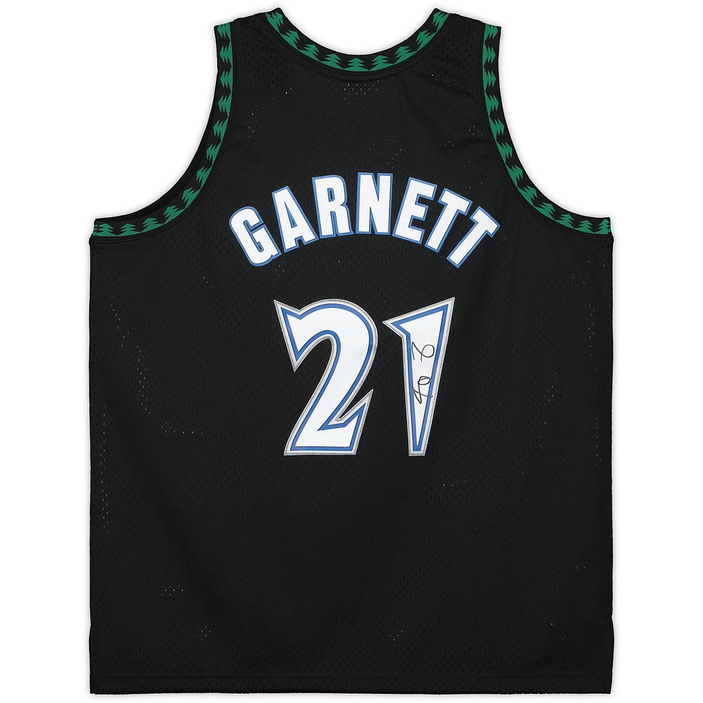 Kevin Garnett Minnesota Timberwolves Autographed Black 1996-97 Mitchell and Ness Swingman Jersey