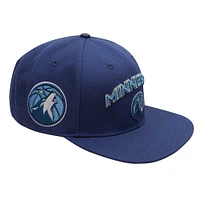 Casquette Snapback en laine avec logo empilé des Minnesota Timberwolves Pro Standard pour hommes, bleu marine