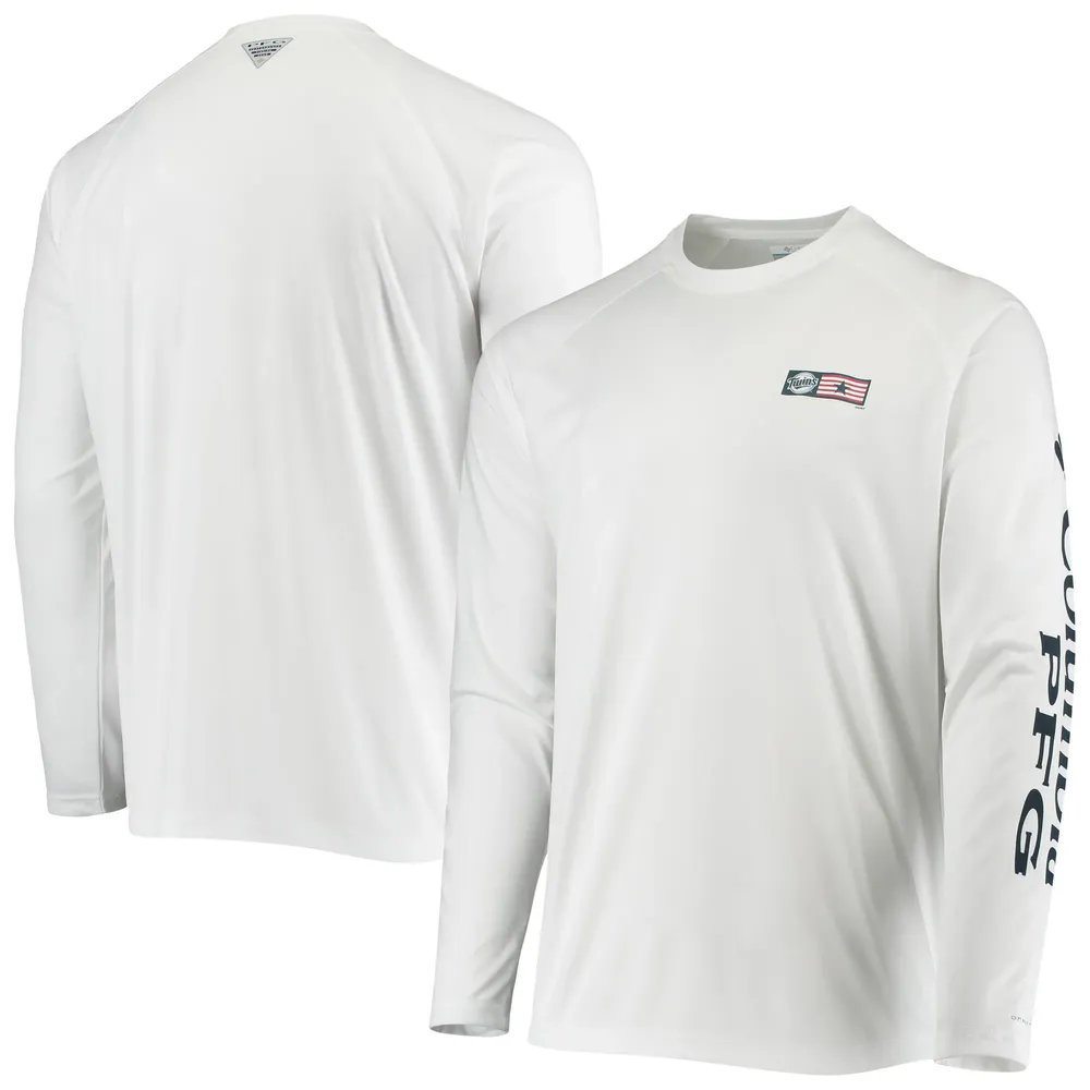 Dunbrooke Men's Minnesota Twins Navy Maverick Long Sleeve T-shirt