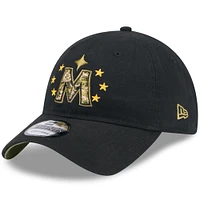 Casquette ajustable 9TWENTY pour la Journée des Forces armées 2024 New Era noire des Minnesota Twins pour hommes