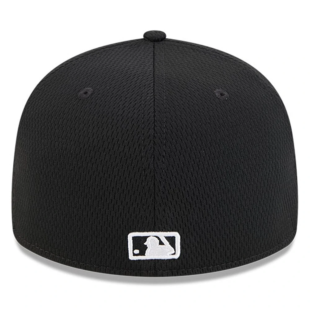 Men's New Era Black Minnesota Twins 2025 MLB Clubhouse Low Profile 59FIFTY Fitted Hat