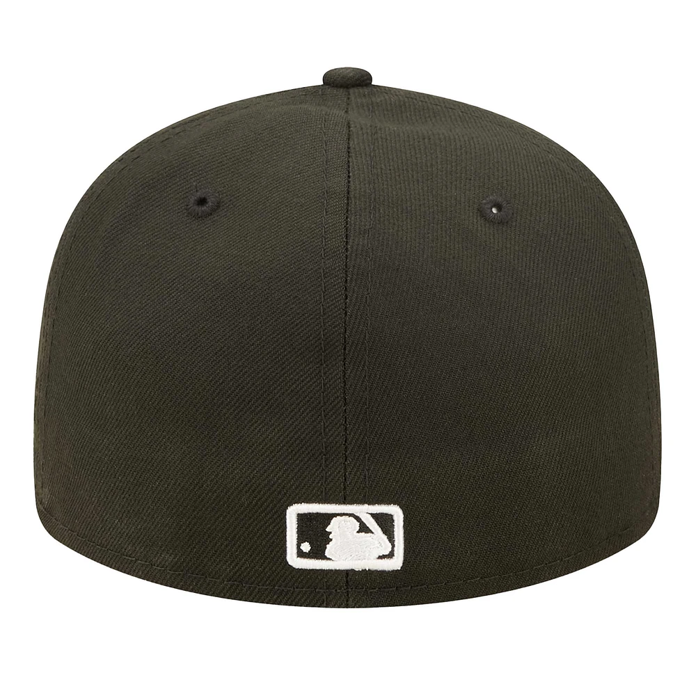 Men's New Era Black Minnesota Twins Low Profile 59FIFTY Fitted Hat