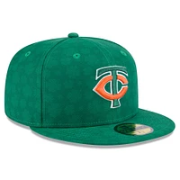 Men's New Era Kelly Green Minnesota Twins St. Patrick's Day 59FIFTY Fitted Hat