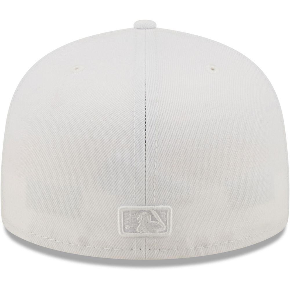 Men's New Era Minnesota Twins White on 59FIFTY Fitted Hat