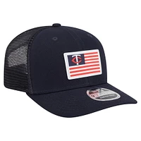Men's New Era Navy Minnesota Twins Flag 9SEVENTY Stretch-Snap Hat