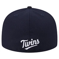 Casquette ajustée New Era Twins du Minnesota bleu marine Overlap 59FIFTY pour homme