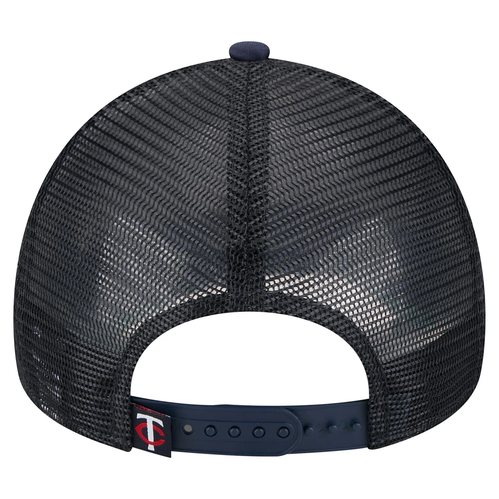 Men's New Era White/Navy Minnesota Twins Distressed 9FORTY A-Frame Adjustable Trucker Hat