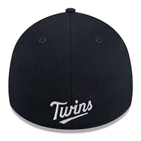 Men's New Era  White Minnesota Twins 2025 Batting Practice 39THIRTY Flex Hat