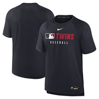 T-shirt Nike bleu marine pour homme, collection authentique des Minnesota Twins, coupe raglan, performance d'avant-match