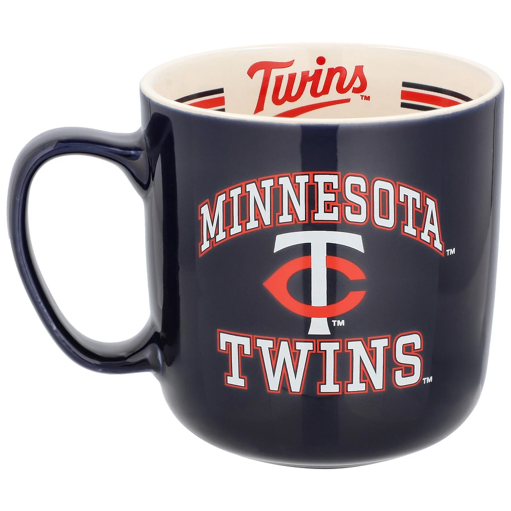 Jumeaux du Minnesota 15oz. Tasse à rayures