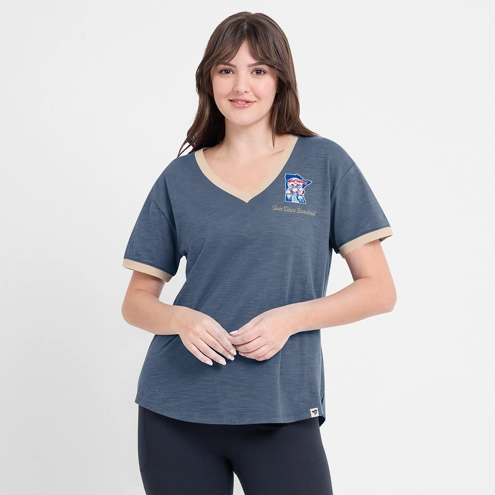 T-shirt à col en V bleu marine pour femme Fanatics Minnesota Twins Binge Worthy Stadium Slub