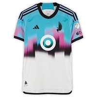 Wil Trapp Minnesota United FC Autographed Match-Used #20 White adidas Jersey from the 2024 MLS Season - Size M