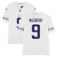 Maillot Nike blanc dédicacé par J.J. McCarthy des Vikings du Minnesota