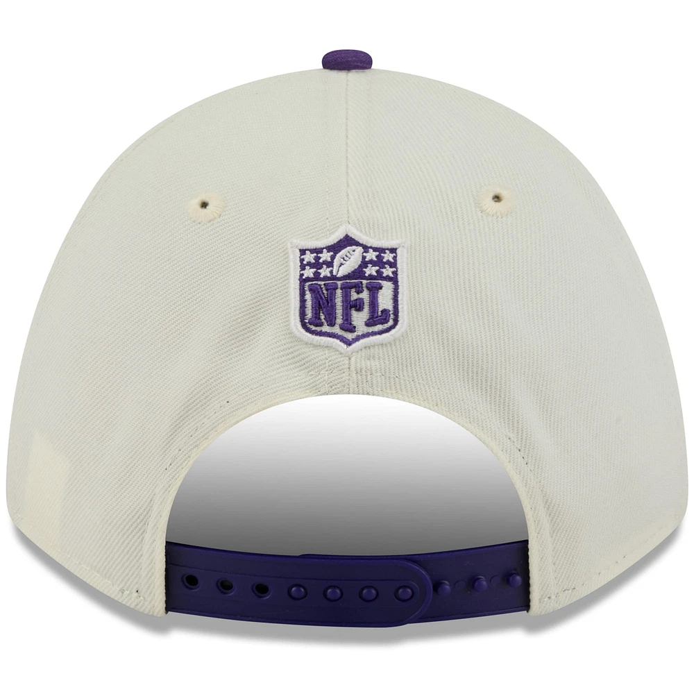 Casquette ajustable New Era 9FORTY A-Frame M-Crown crème/violet pour homme, Minnesota Vikings, draft NFL 2025