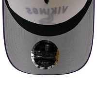 Casquette ajustable New Era 9FORTY A-Frame M-Crown crème/violet pour homme, Minnesota Vikings, draft NFL 2025